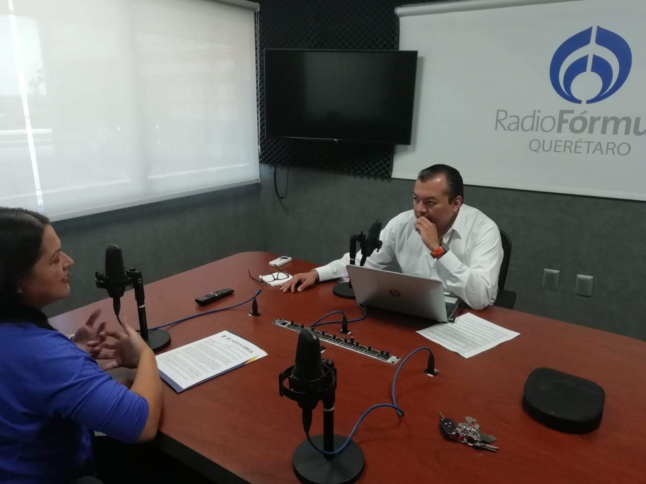 Entrevista, Grupo Radio Fórmula, Qro. Entrevista, Grupo Radio Fórmula, Qro.